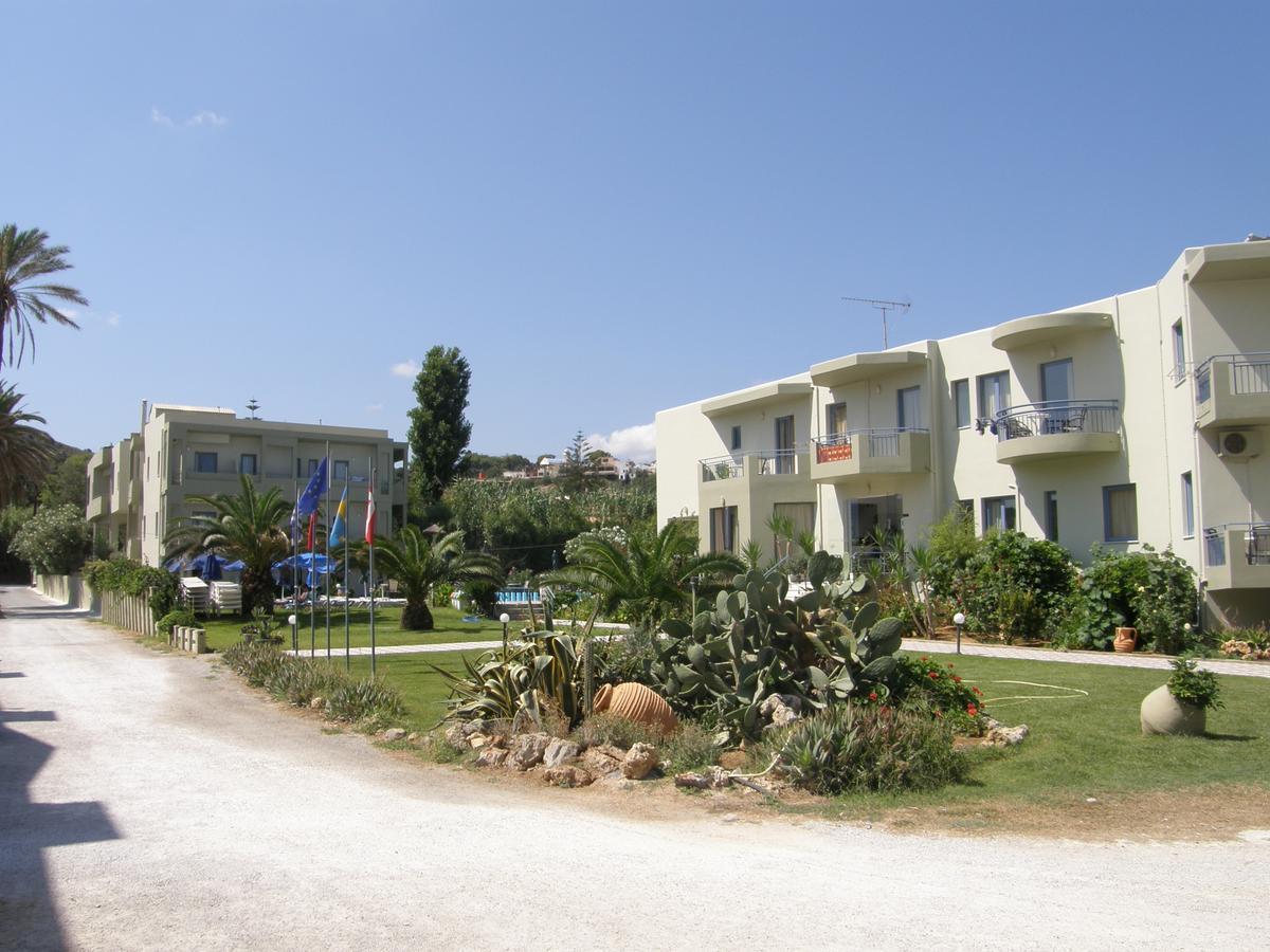 Rania Hotel Apartments Platanés Екстериор снимка